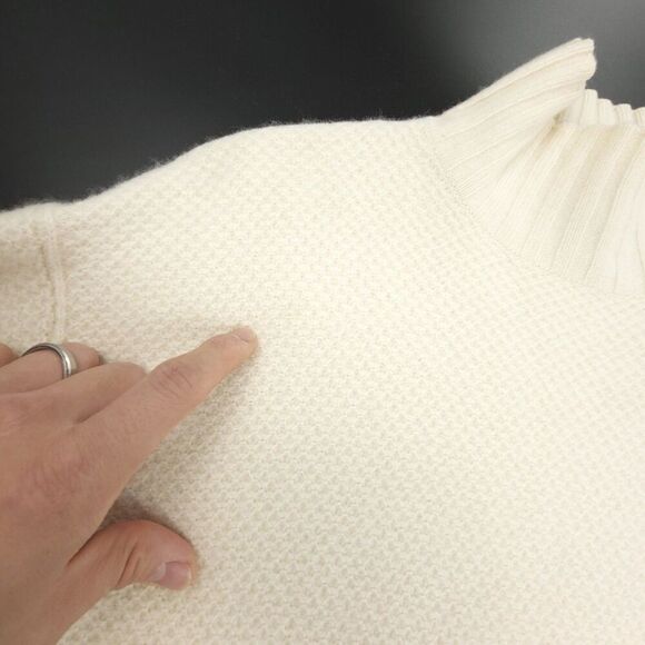 Everlane The Honeycomb Funnel Neck in Wool Cashmere Bone Minimal Quiet Luxury - Picture 8 of 9